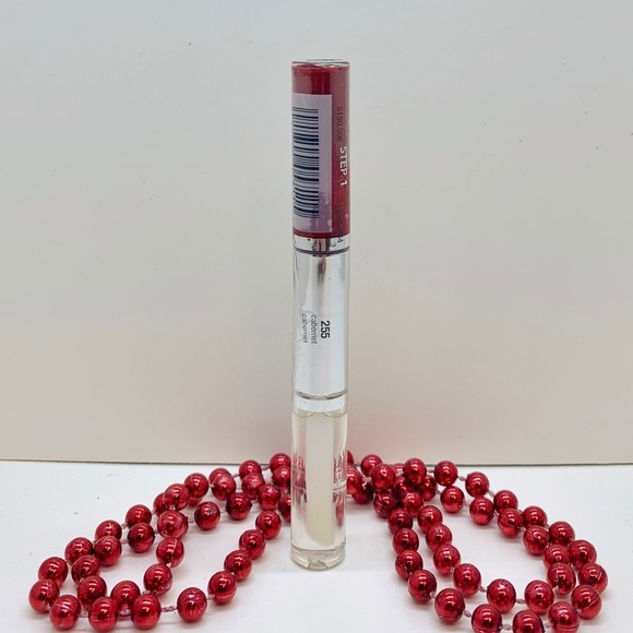 Covergirl Outlast Double Lip Shine 255 Cabernet - Picture 2 of 5